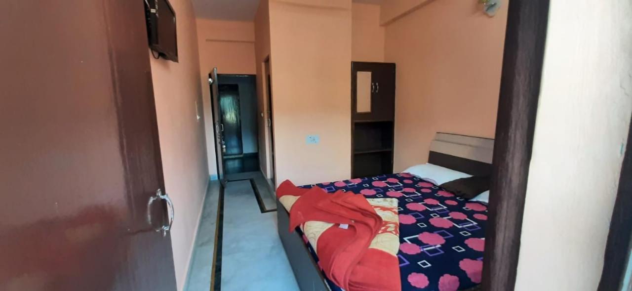רישיקש Hotel Divya מראה חיצוני תמונה